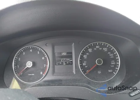 2014 Volkswagen Jetta 1.8T Se from USA, damaged, VIN 3VWD17AJ3EM373551